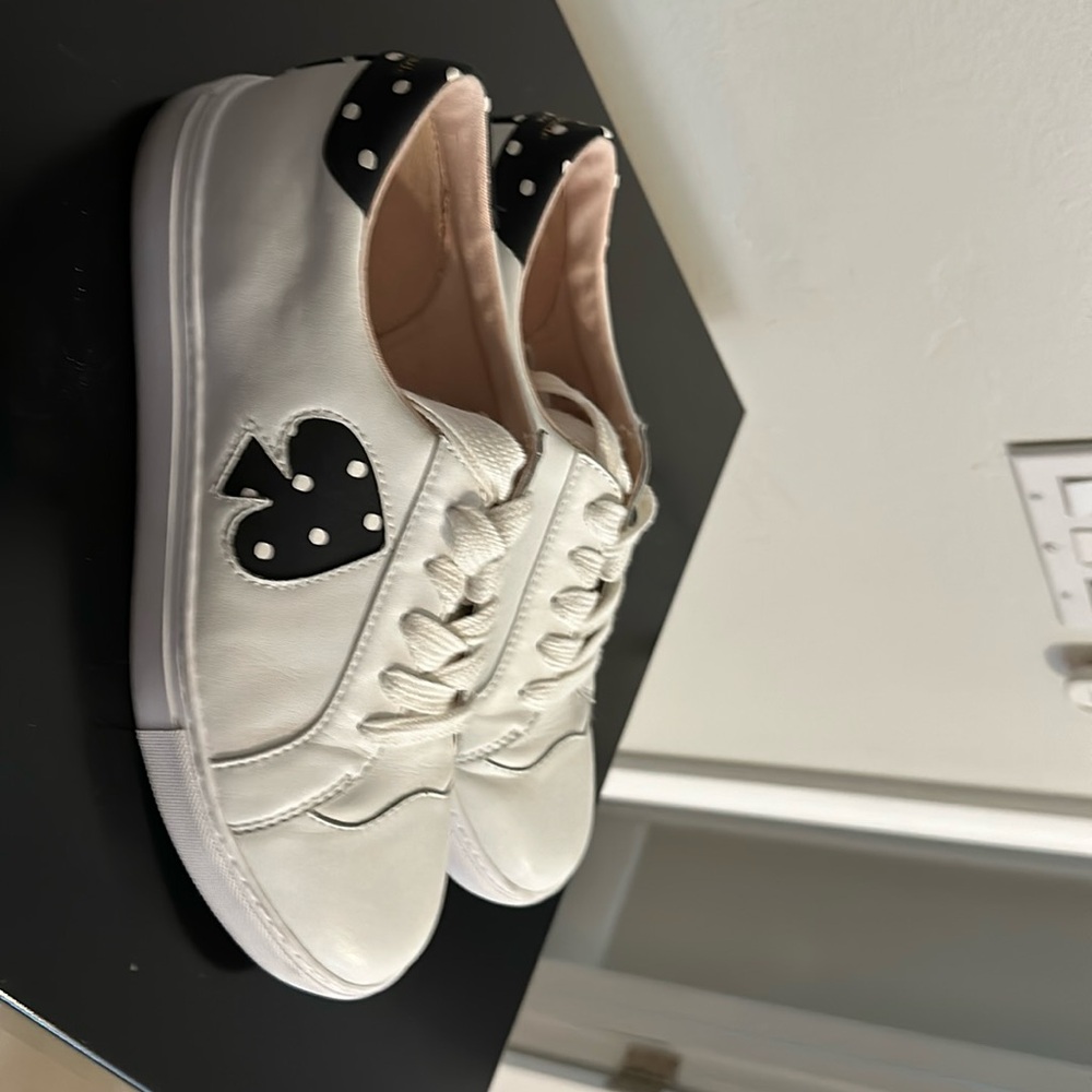 Kate Spade size 10 women’s fashion tennis shoes